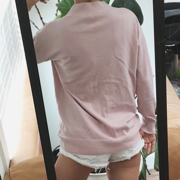 GAP pink sweater - Picture 6 of 8